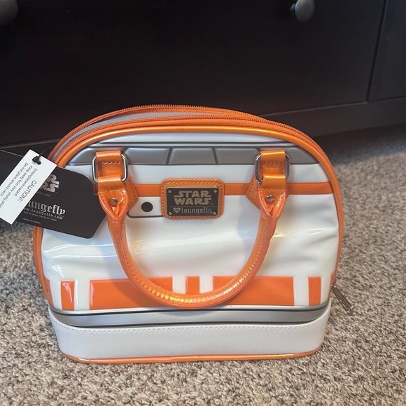BB8 Star Wars Second generation Loungefly purse - Picture 3 of 3